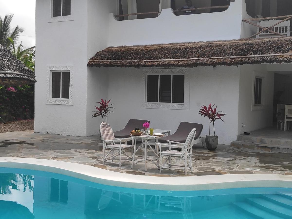 Kimya House, Watamu Bed & Breakfast Екстериор снимка