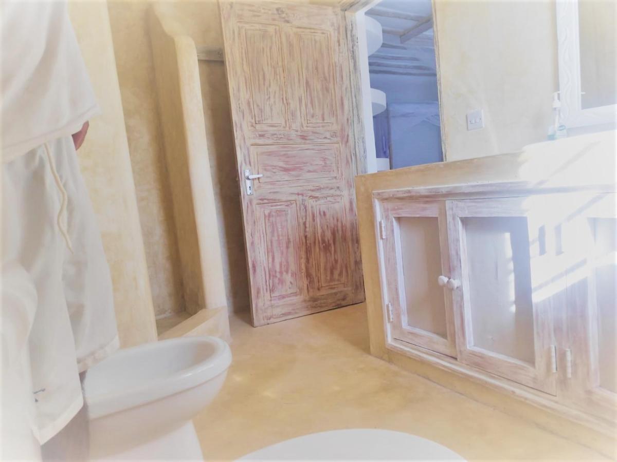 Kimya House, Watamu Bed & Breakfast Екстериор снимка